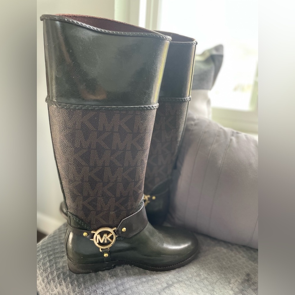 Michael Kors rain boots